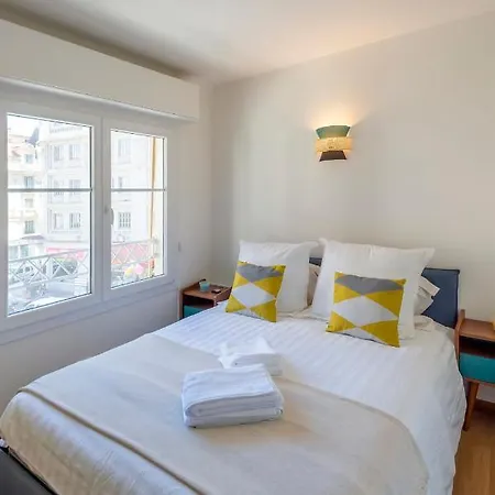 Charmant A 2 Pas De La Plage Apartment *