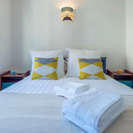 Apartment Charmant A 2 Pas De La Plage Nizza