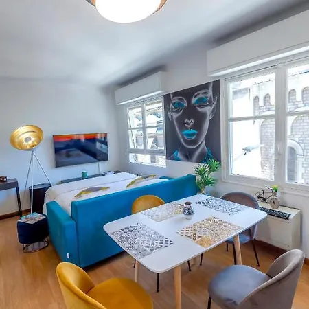 Charmant A 2 Pas De La Plage Apartment